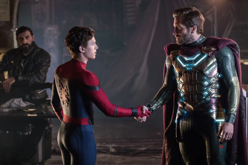Homem-Aranha Longe de Casa 2019 Tom Holland Mysterio Jake Gyllenhaal Europa Zendaya MJ identidade revelada J Jonah Jameson
